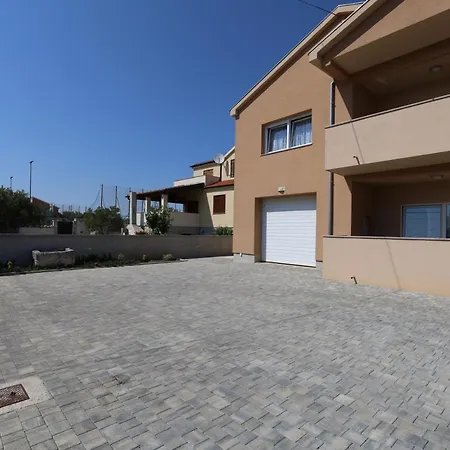 Holiday home Kuca Za Odmor Zane Zadar