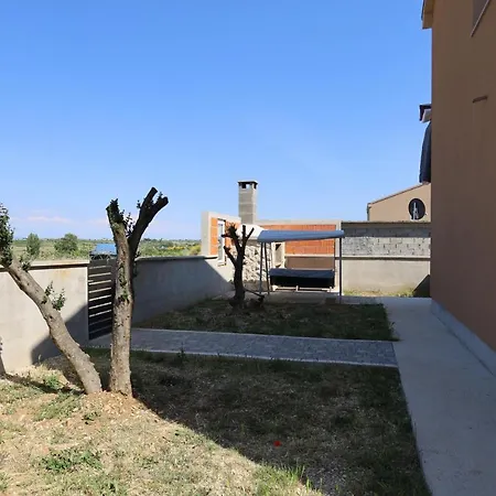 Holiday home Kuca Za Odmor Zane